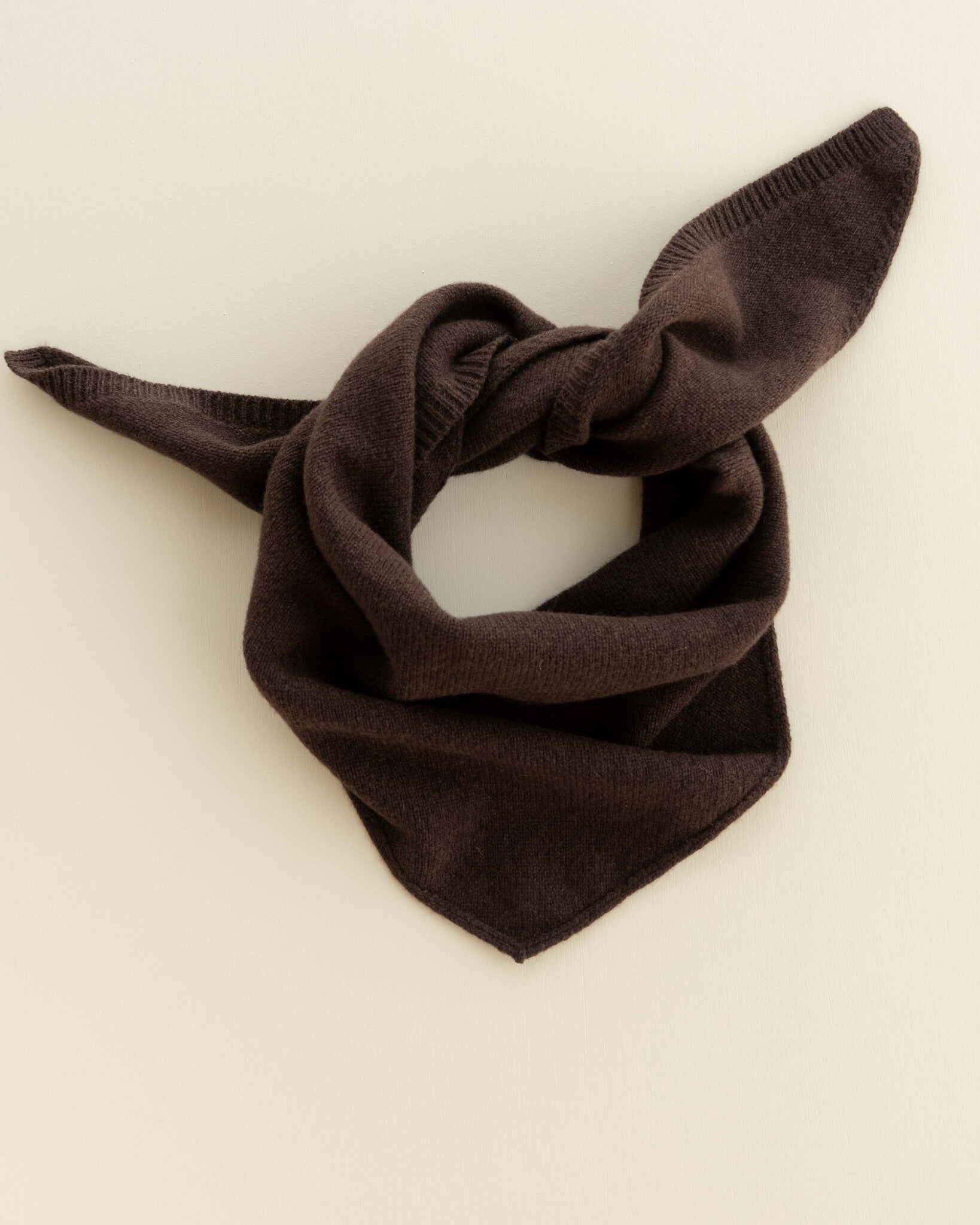 merino-wollen-sjaal-lilly-kladdkaka-2