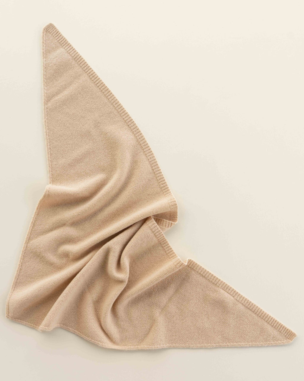 merino-wollen-sjaal-lilly-sand-2