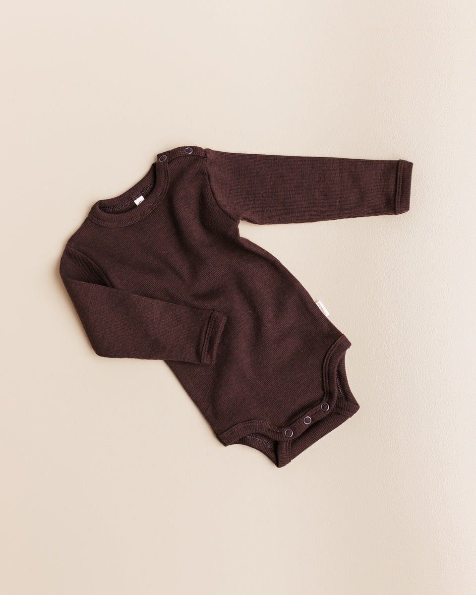 unaduna-baby-romper-lange-mouw-bruin-tiny-rib-wol