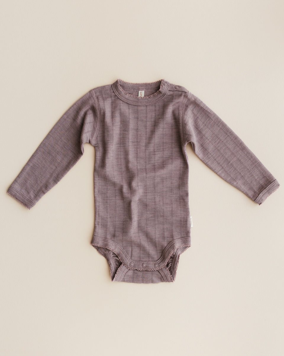 unaduna-rompertje-longsleeves-streepjes-pointelle-1 