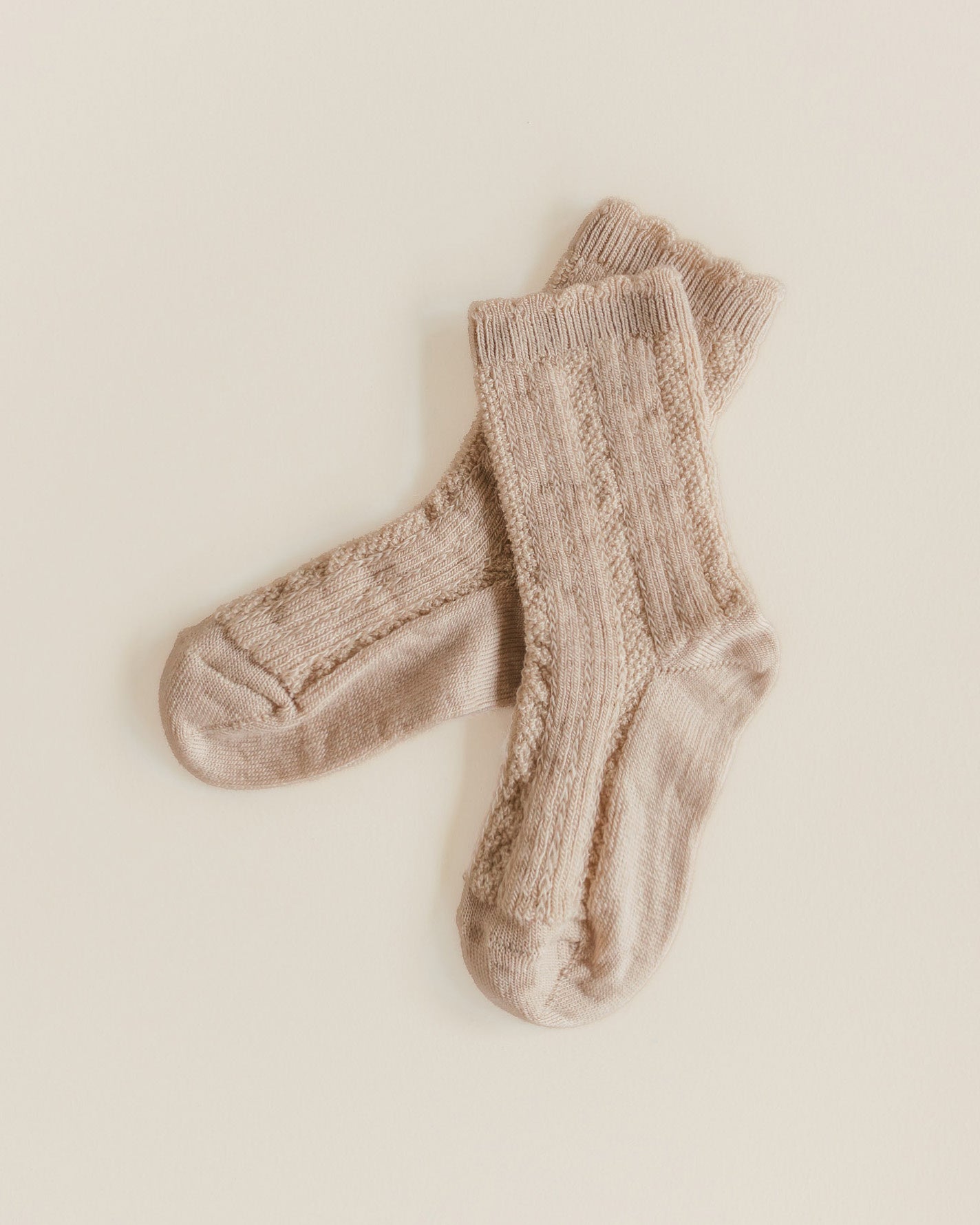 Unaduna wollen ajour lace kindersokken macca