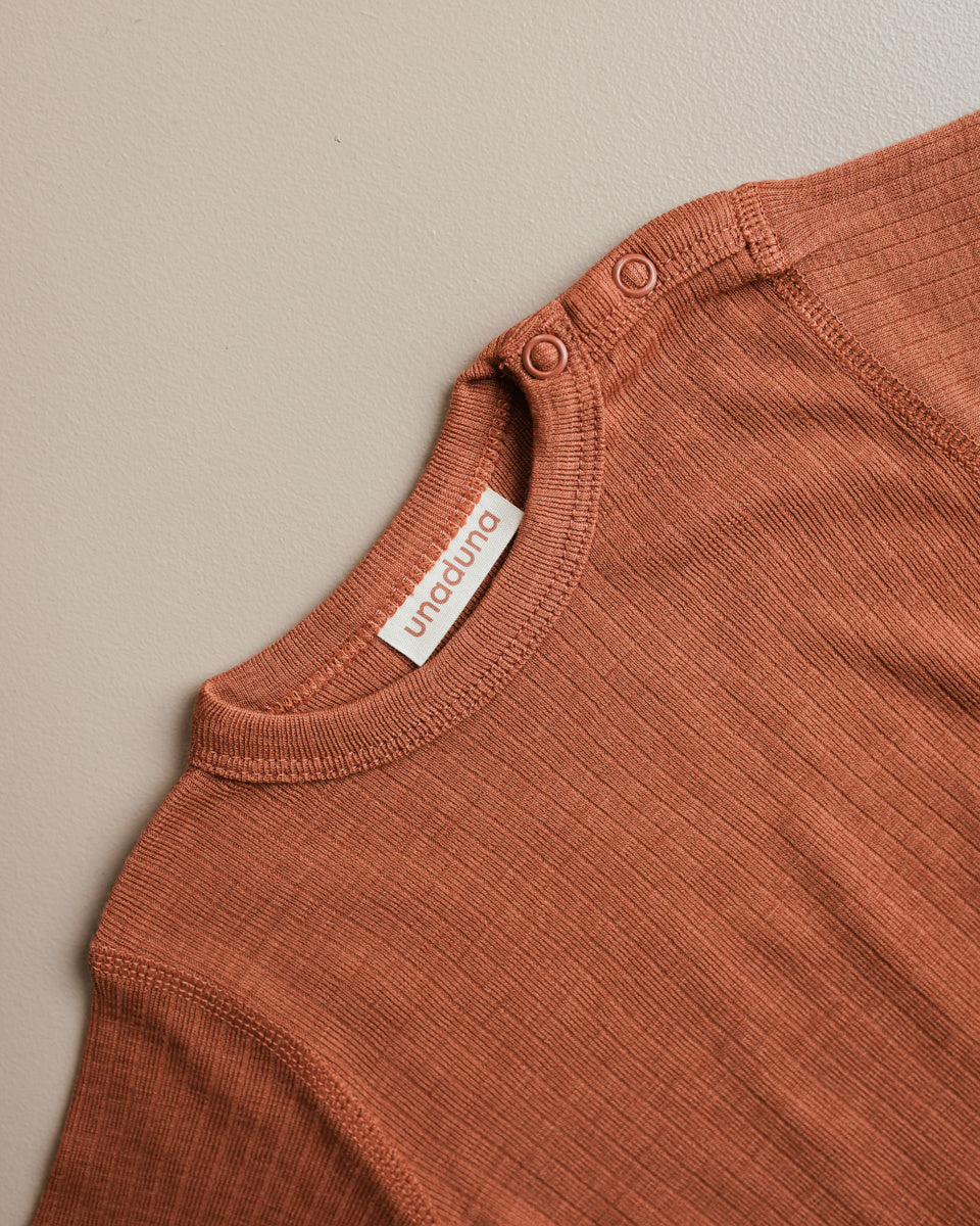 unaduna woolen body umber